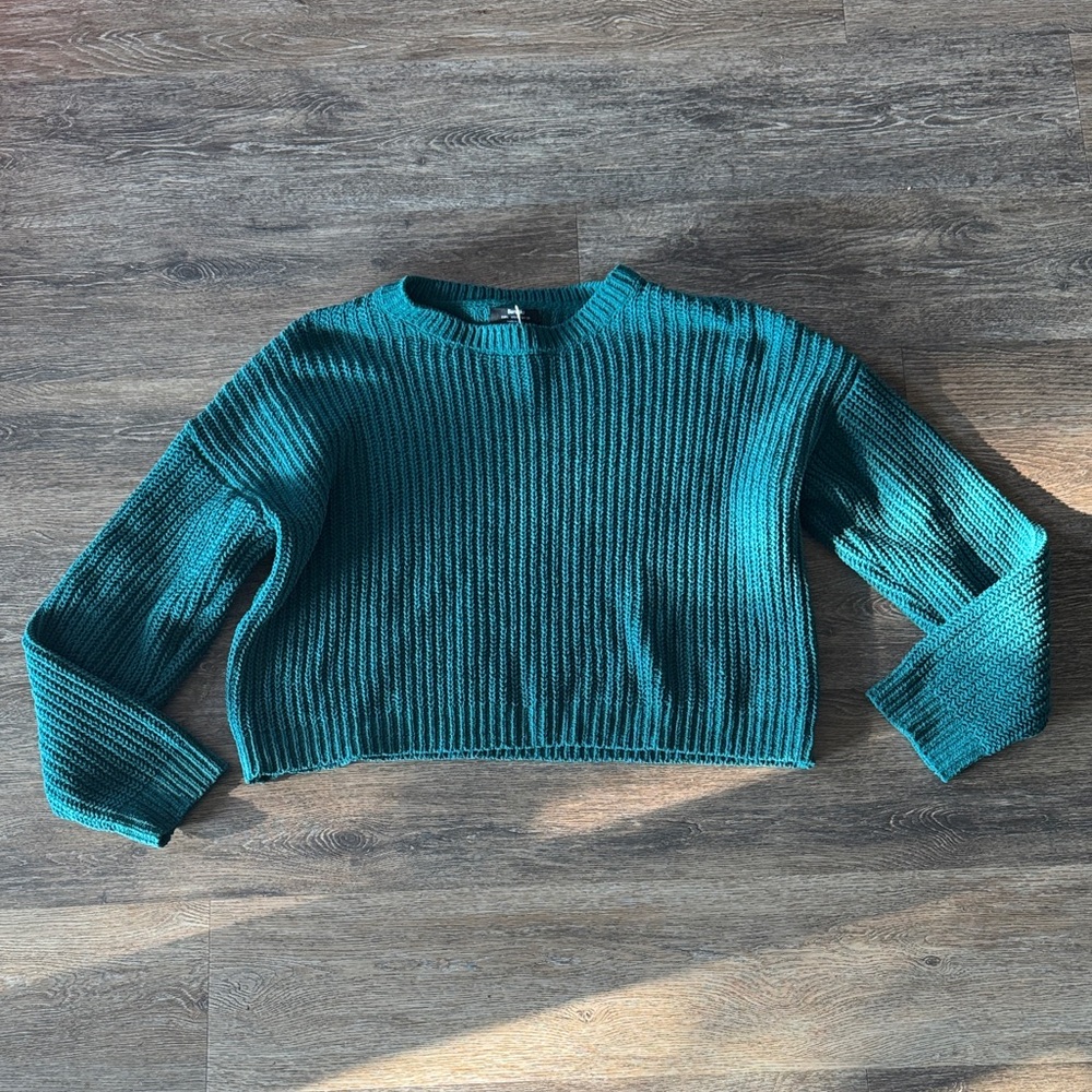 BERSHKA SWEATER